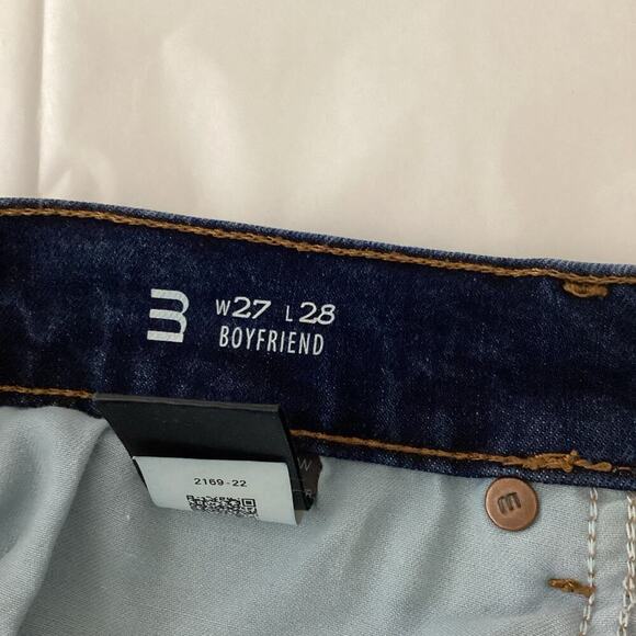 Mott & Bow Jeans Women's 27 Dark Blue Boyfriend Fit Mid Rise 5-Pocket Denim - Picture 4 of 9